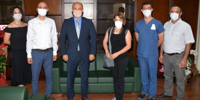 Adana Tabip Odası Yöneticileri, Adana İl Sağlık Müdürlüğü’ne atanan Dr. Halil Nacar’a “Hayırlı olsun” ziyaretinde bulundu.