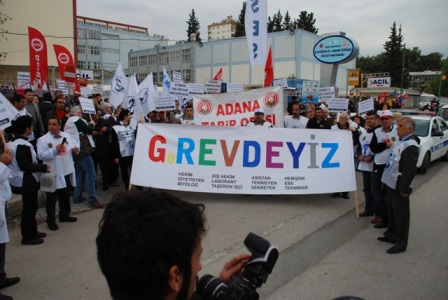 21 ARALIK GREVimiz BAŞARI İLE GERÇEKLEŞTİRİLMİŞTİR. MÜCADELEMİZ YENİ BAŞLAMIŞTIR.