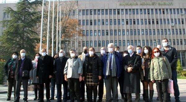 TTB, SES, İHD ve TİHV’den COVID-19 Pandemisindeki Sağlık ve Yaşam Hakkı İhlallerinden Sorumlu Bakanlar ve Kamu Görevlileri Hakkında Suç Duyurusu
