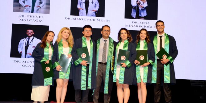 Çukurova Üniversitesi Tıp Fakültesi Mezuniyet Töreninde Genç Meslektaşlarımızın Yanında Olduk
